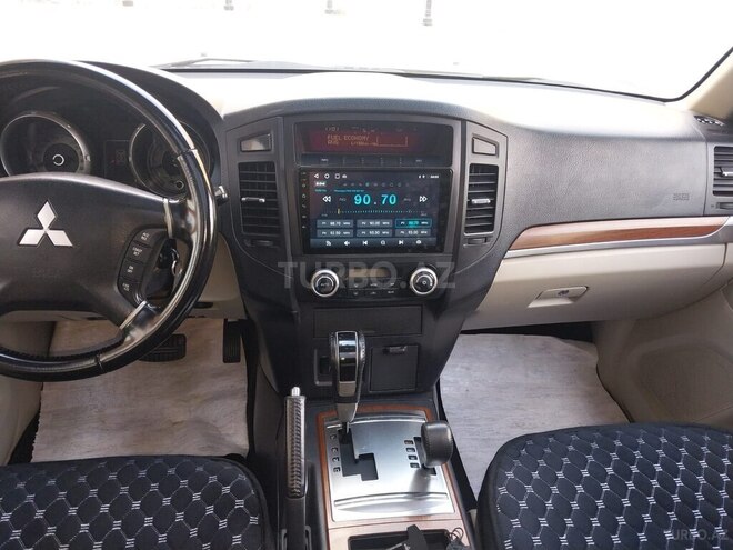 Mitsubishi Pajero 2008, 220,000 km - 3.0 л - Bakı