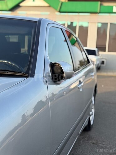 Mercedes E 240 2001, 267,000 km - 2.6 l - Qazax