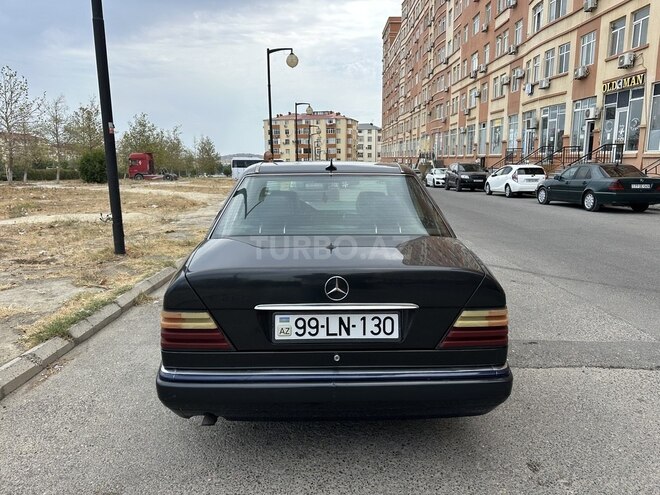 Mercedes E 200 1994, 398,477 km - 2.0 l - Bakı