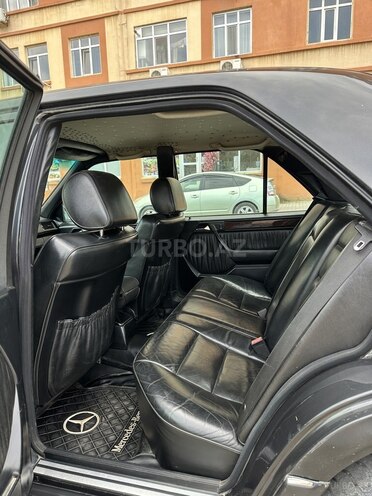 Mercedes E 200 1994, 398,477 km - 2.0 l - Bakı