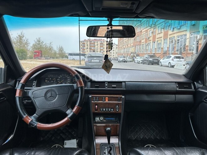 Mercedes E 200 1994, 398,477 km - 2.0 l - Bakı