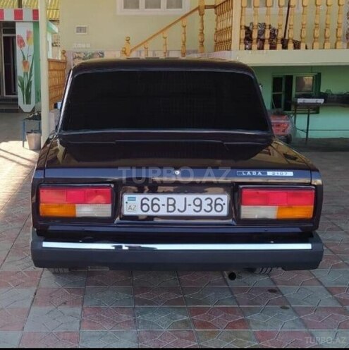 LADA (VAZ) 2107 2008, 156,000 km - 1.6 л - Yevlax