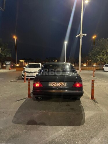 Mercedes E 220 1992, 463,440 km - 2.2 l - Bakı
