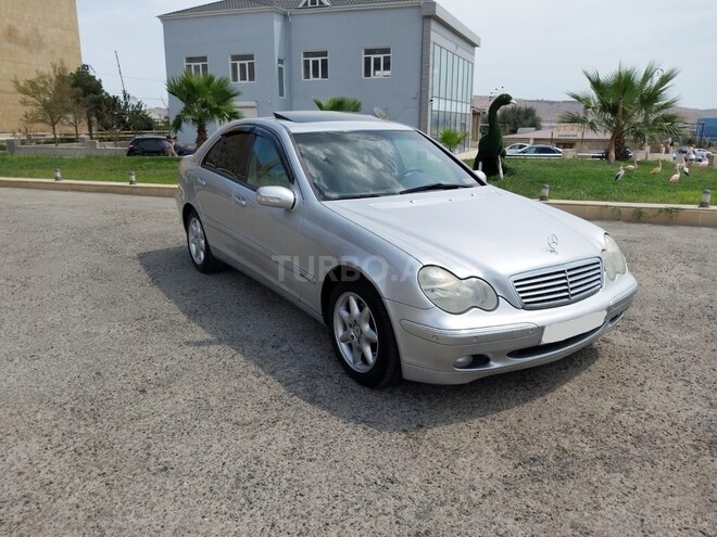 Mercedes C 240 2002, 327,000 km - 2.6 l - Bakı