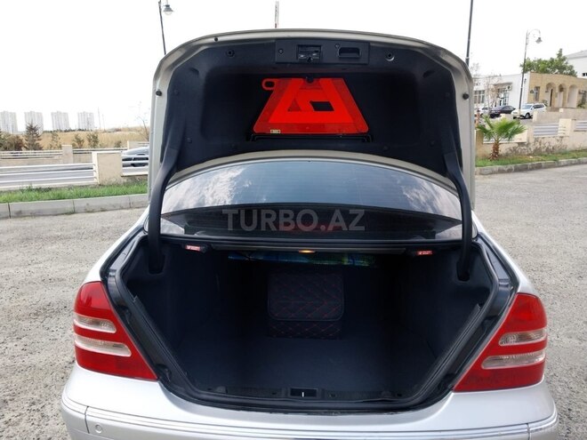 Mercedes C 240 2002, 327,000 km - 2.6 l - Bakı
