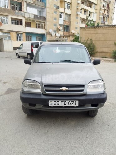 Chevrolet Niva 2004, 220,000 km - 1.7 l - Bakı
