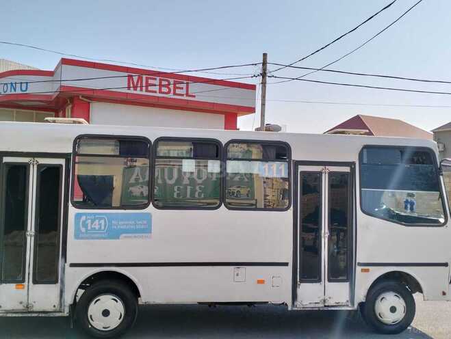 Isuzu NP 37 2011, 500,000 km - 4.4 l - Bakı