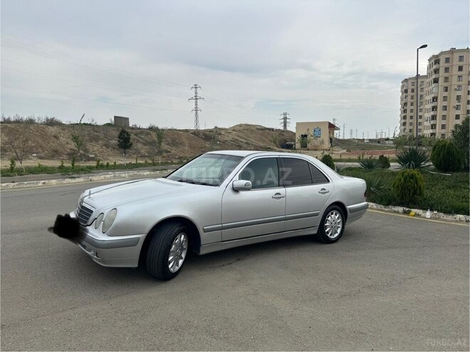 Mercedes E 220 2000, 434,000 km - 2.2 l - Şirvan