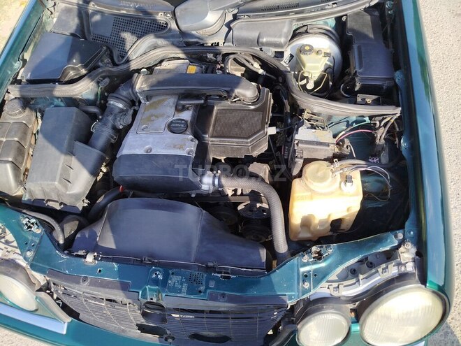 Mercedes E 230 1996, 403,285 km - 2.3 l - Göygöl