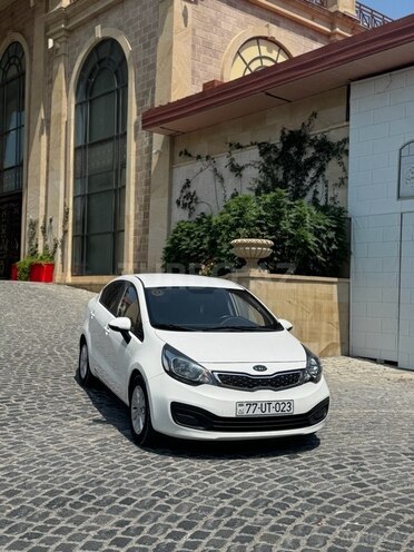 Kia Rio 2011, 189,000 km - 1.4 л - Bakı