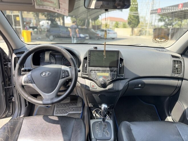 Hyundai i30 2011, 254,000 km - 1.6 l - Gəncə
