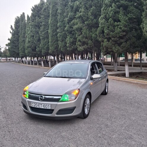 Opel Astra 2006, 323,224 km - 1.4 l - Gəncə