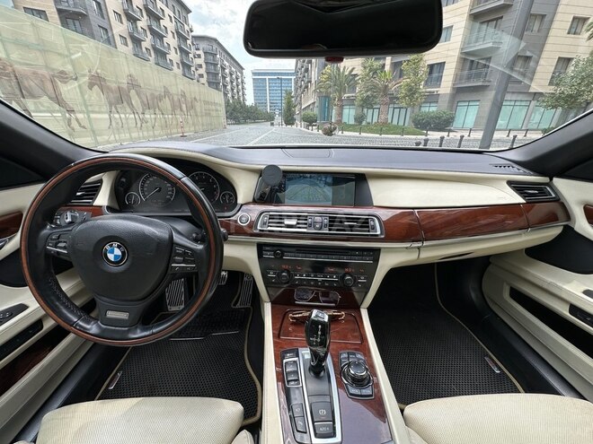 BMW 750 2009, 146,254 km - 4.4 l - Bakı