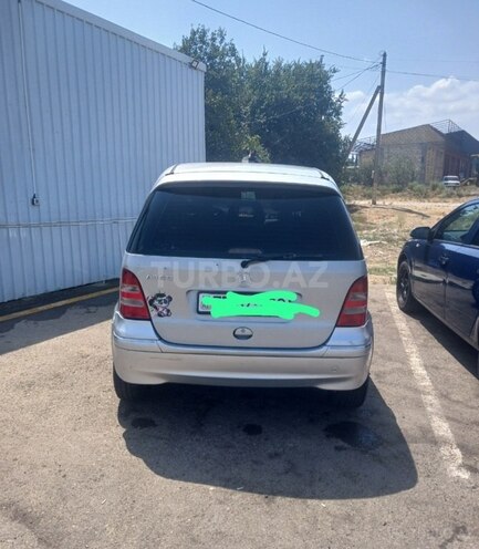 Mercedes A 160 2003, 250,000 km - 1.6 l - Naftalan