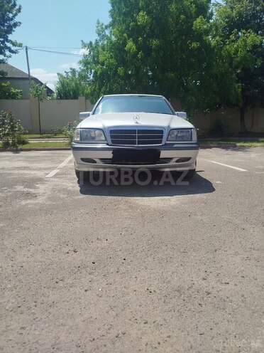 Mercedes C 180 1998, 358,000 km - 1.8 l - Tovuz