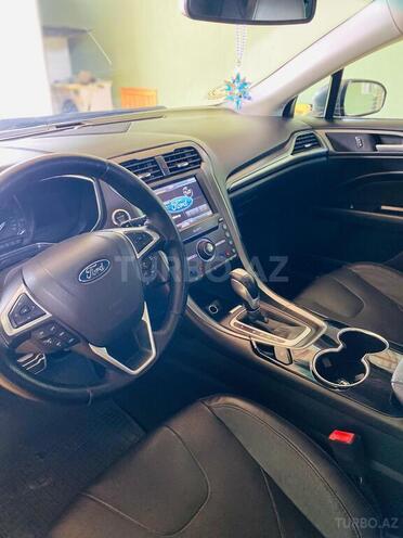 Ford Fusion (North America) 2015, 245,682 km - 2.0 л - Gəncə