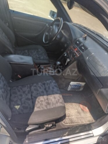Mercedes C 180 1998, 358,000 km - 1.8 l - Tovuz