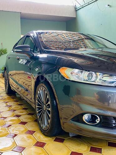 Ford Fusion (North America) 2015, 245,682 km - 2.0 л - Gəncə