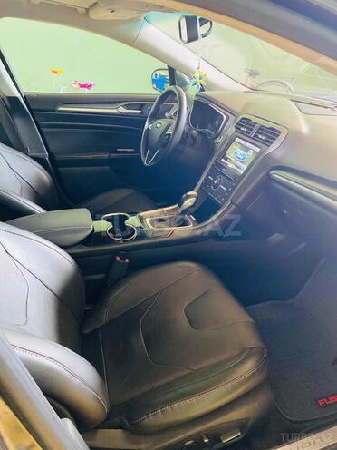 Ford Fusion (North America) 2015, 245,682 km - 2.0 л - Gəncə