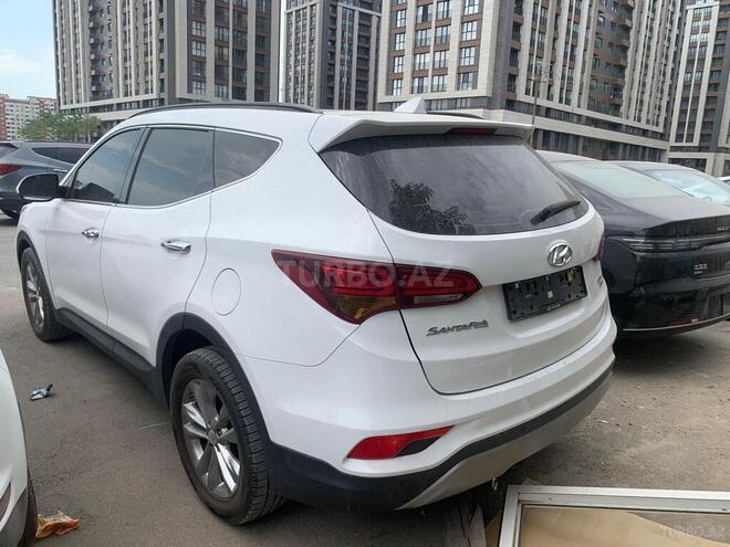 Hyundai Santa Fe 2016, 110,700 km - 2.0 л - Bakı