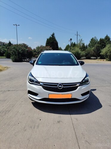 Opel Astra 2017, 202,736 km - 1.4 л - Gəncə