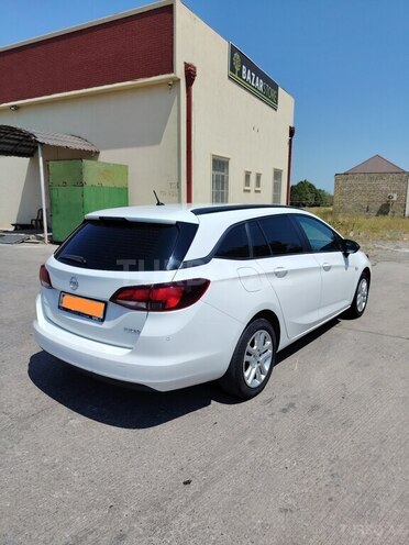 Opel Astra 2017, 202,736 km - 1.4 л - Gəncə