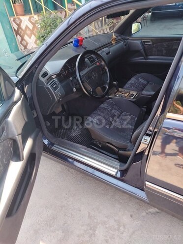 Mercedes E 240 1998, 411,064 km - 2.4 l - Ağdam