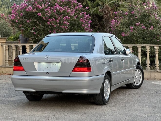 Mercedes C 200 1998, 184,000 km - 2.0 l - Saatlı