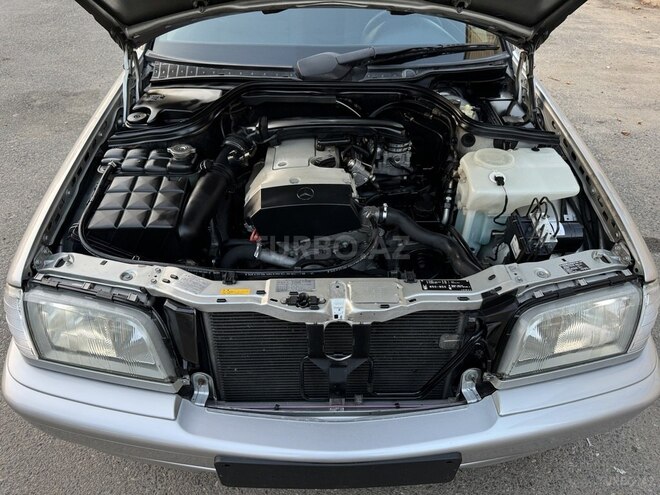 Mercedes C 200 1998, 184,000 km - 2.0 l - Saatlı
