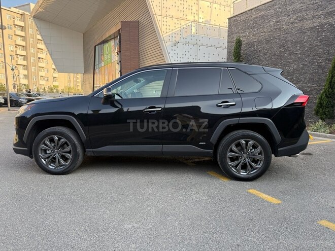 Toyota RAV4 2023, 27,000 km - 2.5 l - Bakı