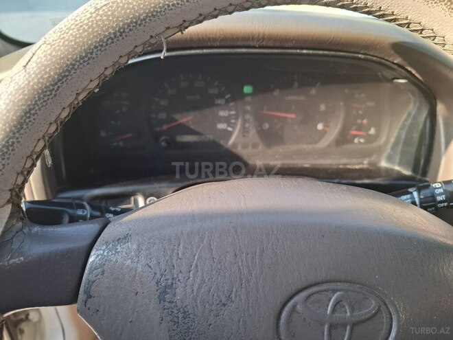 Toyota Land Cruiser 2021, 455,000 km - 4.5 l - Bakı