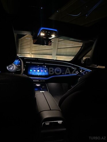 Mercedes E 300 e 2024, 0 km - 2.0 l - Bakı