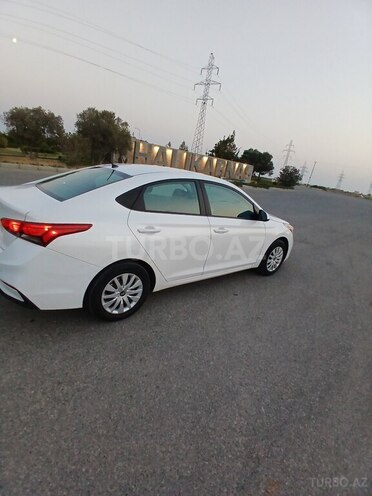 Hyundai Accent 2021, 102,998 km - 1.6 l - Bakı