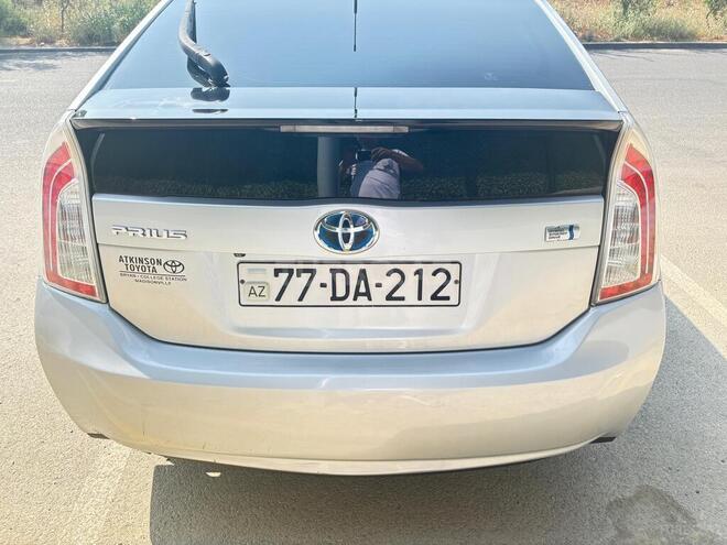 Toyota Prius 2013, 225,000 km - 1.8 l - Bakı