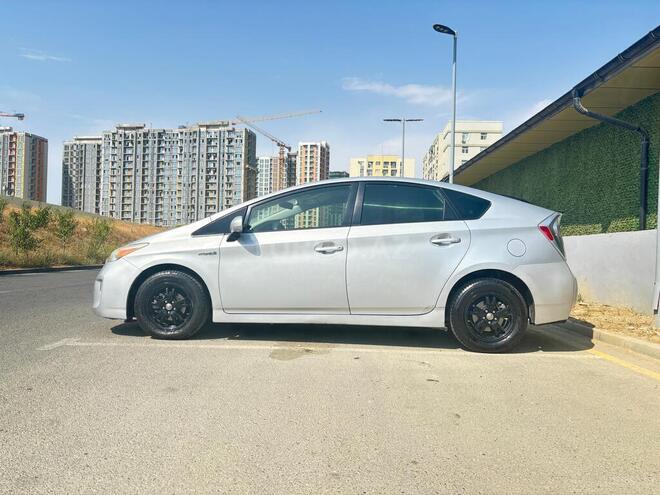 Toyota Prius 2013, 225,000 km - 1.8 l - Bakı
