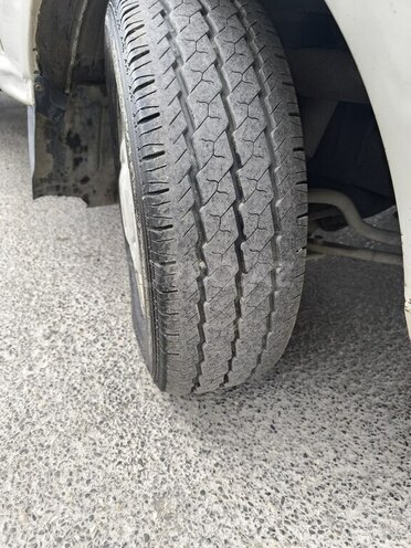 Hyundai H 100 2012, 237,000 km - 2.5 l - Xaçmaz