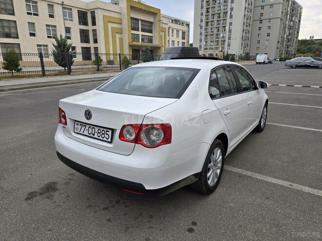 Volkswagen Jetta 2009, 199,000 km - 1.6 л - Bakı