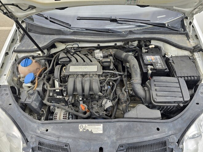 Volkswagen Jetta 2009, 199,000 km - 1.6 л - Bakı