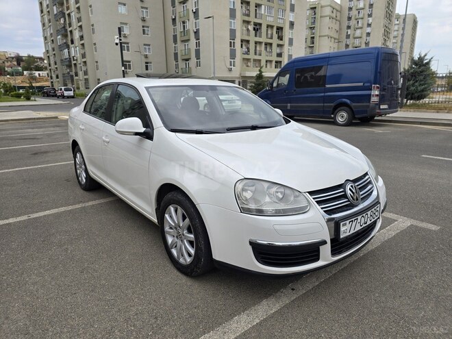 Volkswagen Jetta 2009, 199,000 km - 1.6 л - Bakı