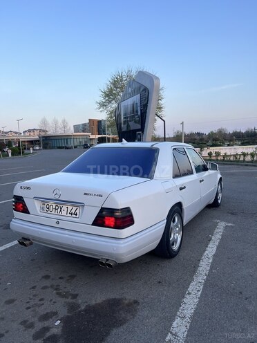 Mercedes E 220 1994, 470,000 km - 2.2 l - Masallı