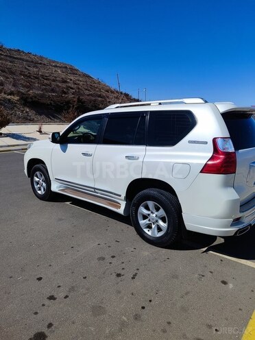 Toyota Land Cruiser Prado 2011, 179,700 km - 2.7 l - Naxçıvan