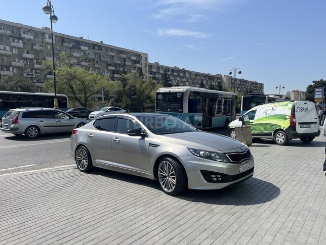 Kia Optima 2011, 240,000 km - 1.7 л - Bakı