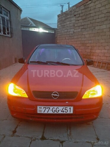 Opel Astra 2009, 130,000 km - 1.4 l - Astara