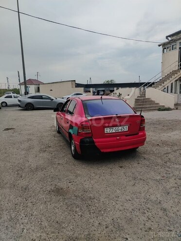 Opel Astra 2009, 130,000 km - 1.4 l - Astara
