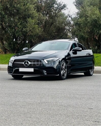 Mercedes  2019, 110,000 km - 2.0 l - Bakı