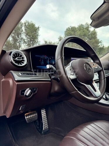 Mercedes  2019, 110,000 km - 2.0 l - Bakı