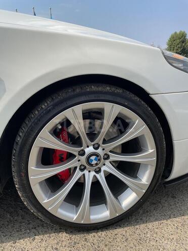 BMW 530 2007, 275,611 km - 3.0 l - 