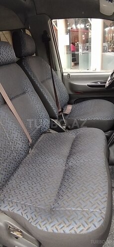 Hyundai H-1 2005, 550,000 km - 2.5 l - Quba