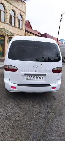 Hyundai H-1 2005, 550,000 km - 2.5 l - Quba