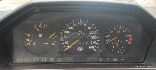 Mercedes E 220 1994, 203,160 km - 2.2 l - Bakı
